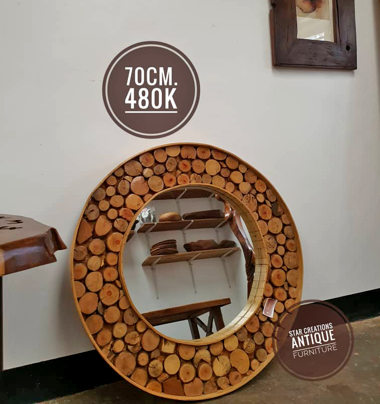 Round Gum Pole Mirror