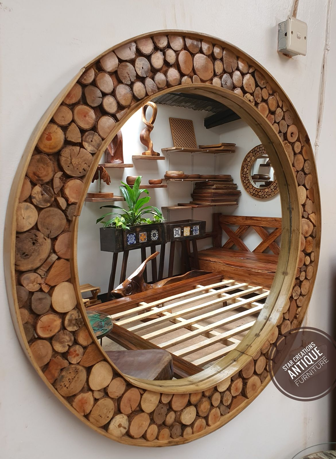 Gum Pole round mirror